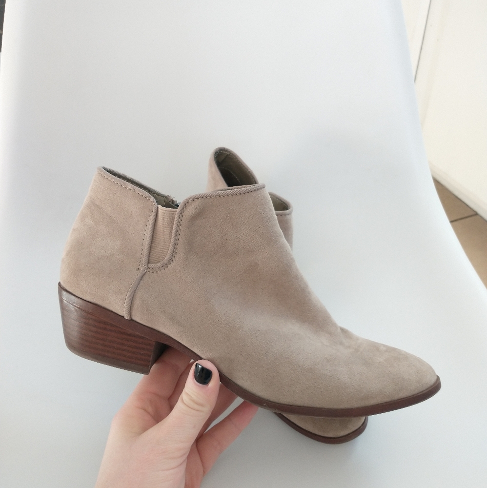 Sam Edelman suede ankle boots booties